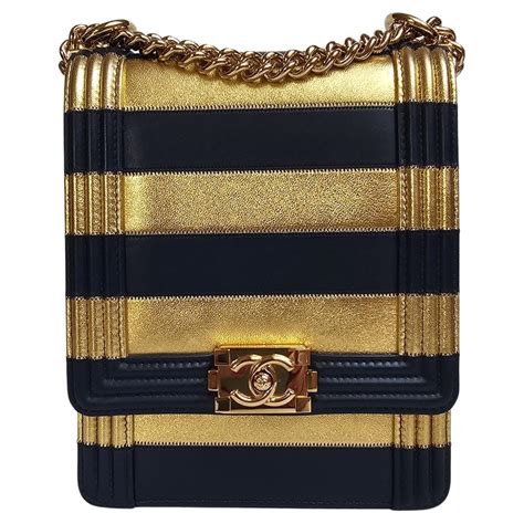 chanel vertical boy bag review